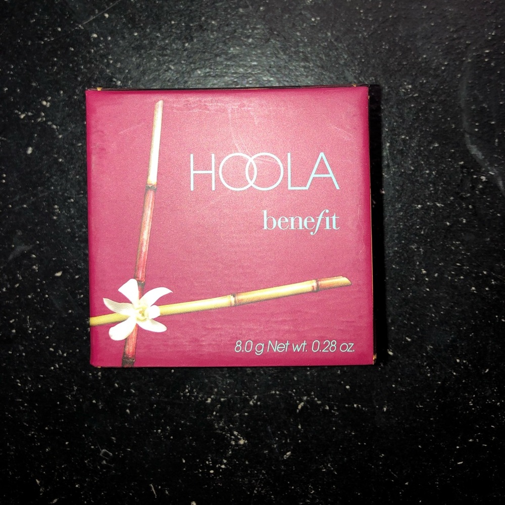 Hoola Benefit Bronzer